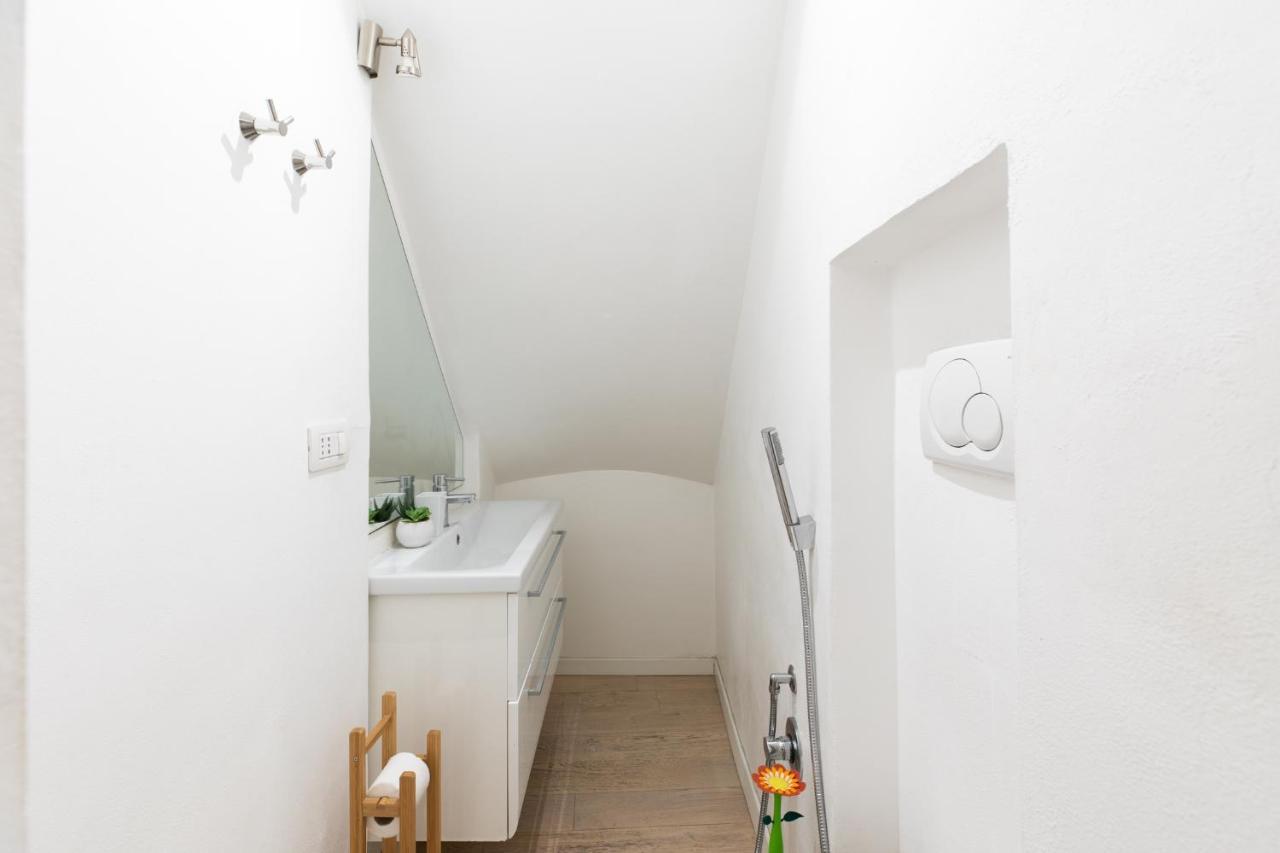 Iflat Cozy In Monti Lägenhet Rom Exteriör bild