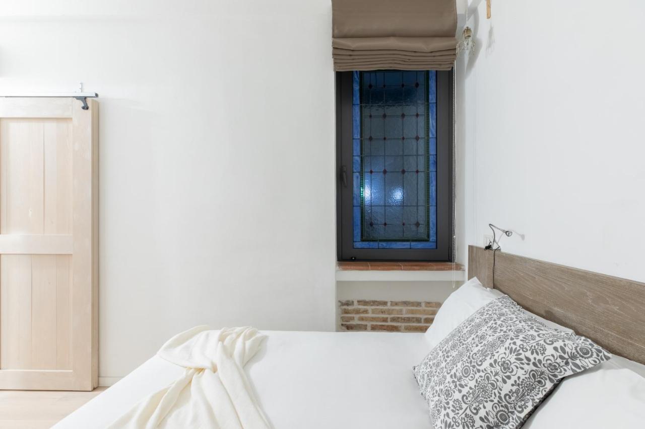 Iflat Cozy In Monti Lägenhet Rom Exteriör bild